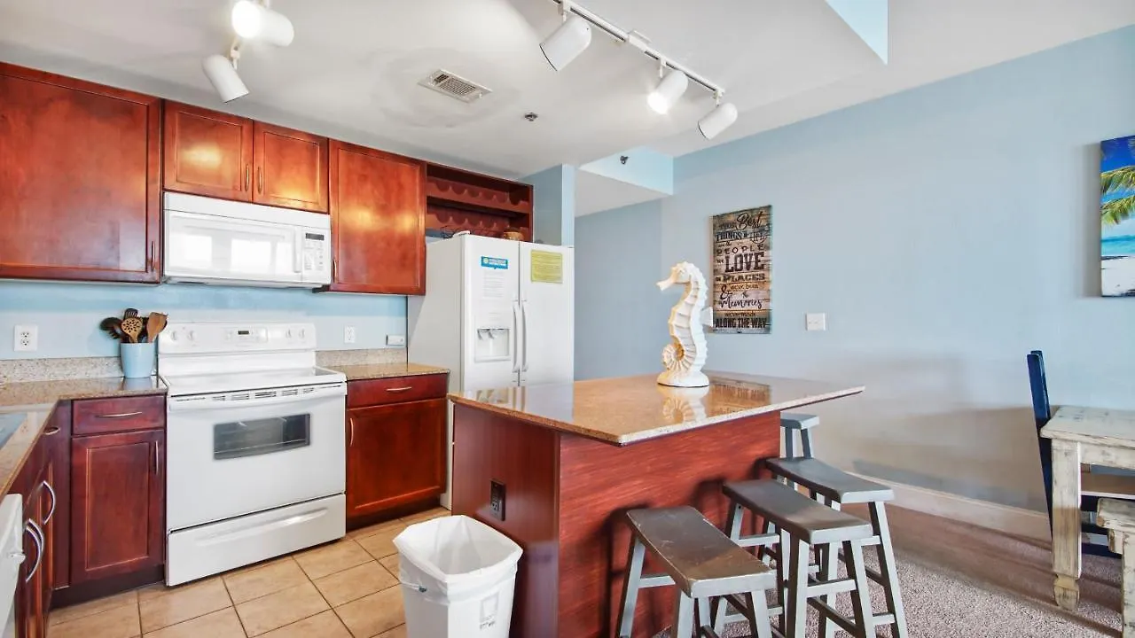 The Happy Place At Laketown Wharf #1324 By Nautical Properties Panama City Beach Holiday home