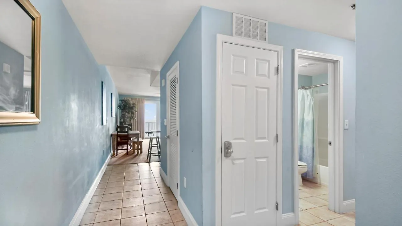 The Happy Place At Laketown Wharf #1324 By Nautical Properties Panama City Beach United States