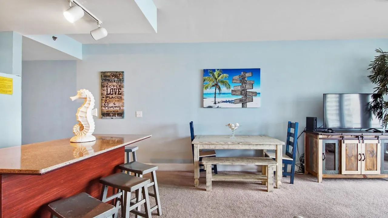 Holiday home The Happy Place At Laketown Wharf #1324 By Nautical Properties Panama City Beach United States