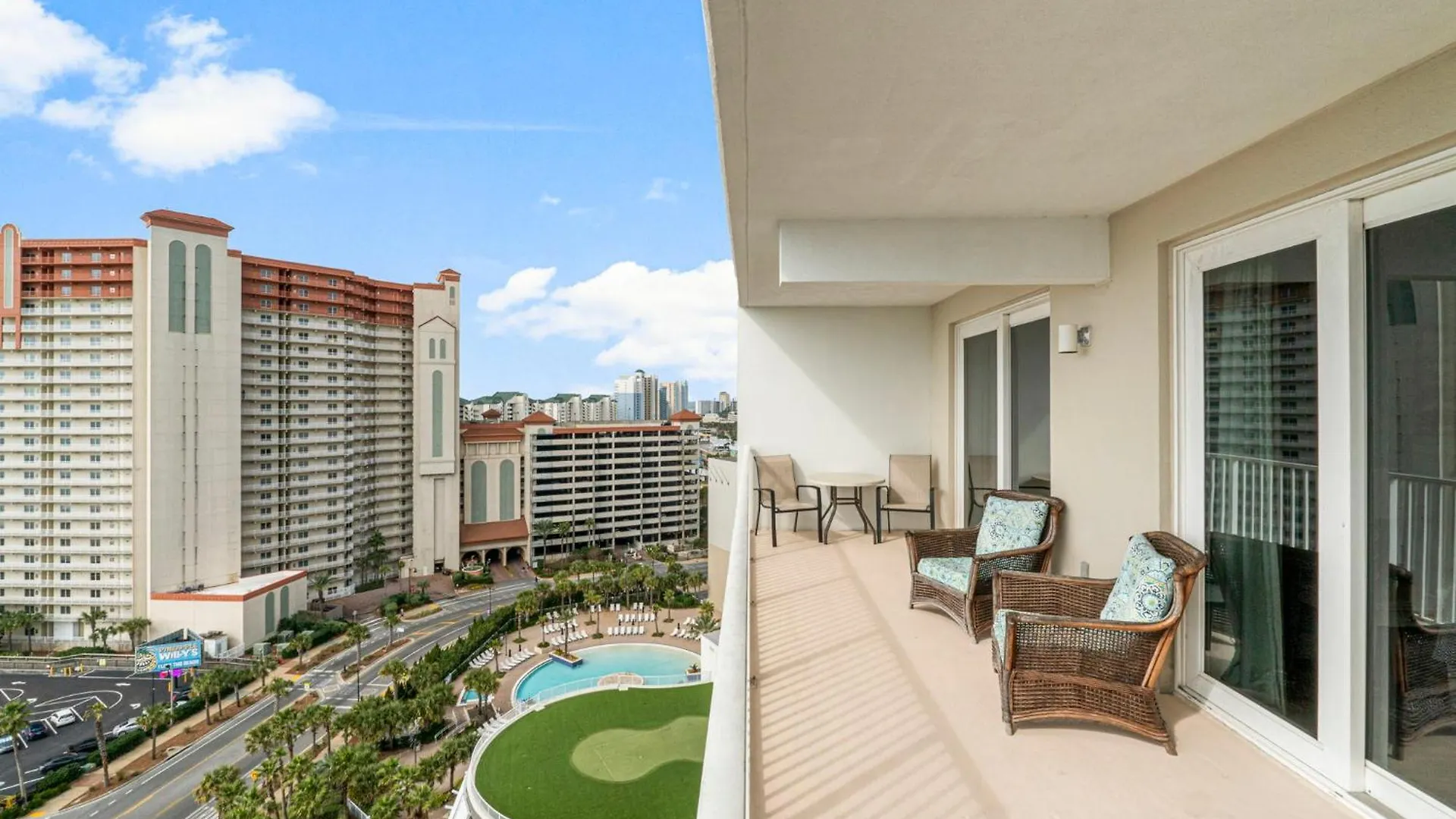The Happy Place At Laketown Wharf #1324 By Nautical Properties Panama City Beach 0*,  United States