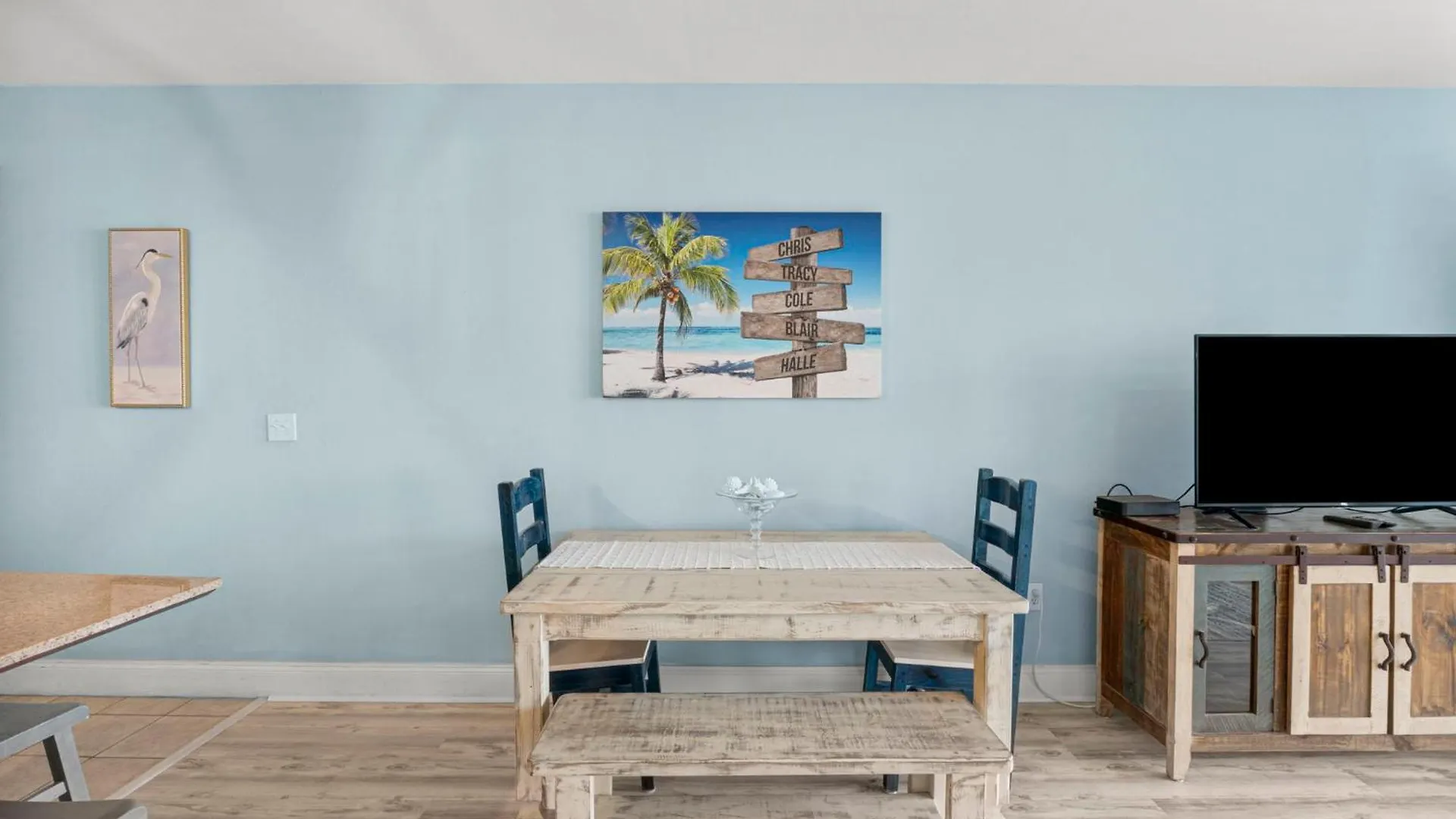 The Happy Place At Laketown Wharf #1324 By Nautical Properties Panama City Beach Holiday home