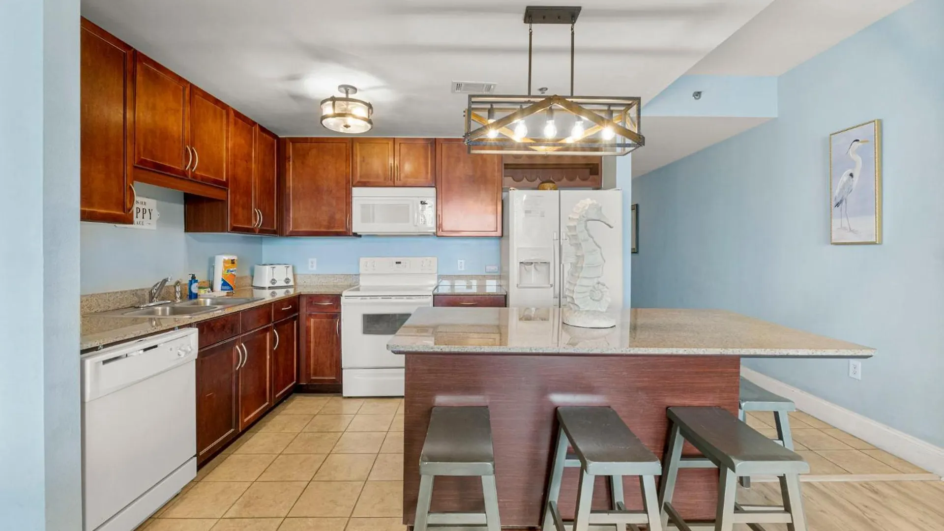 The Happy Place At Laketown Wharf #1324 By Nautical Properties Panama City Beach Holiday home