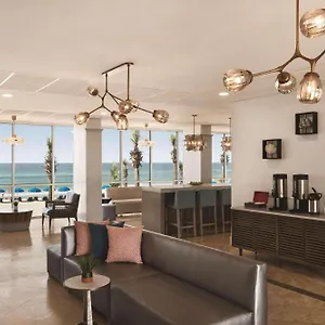 Radisson Beachfront - Panama Panama Stadt